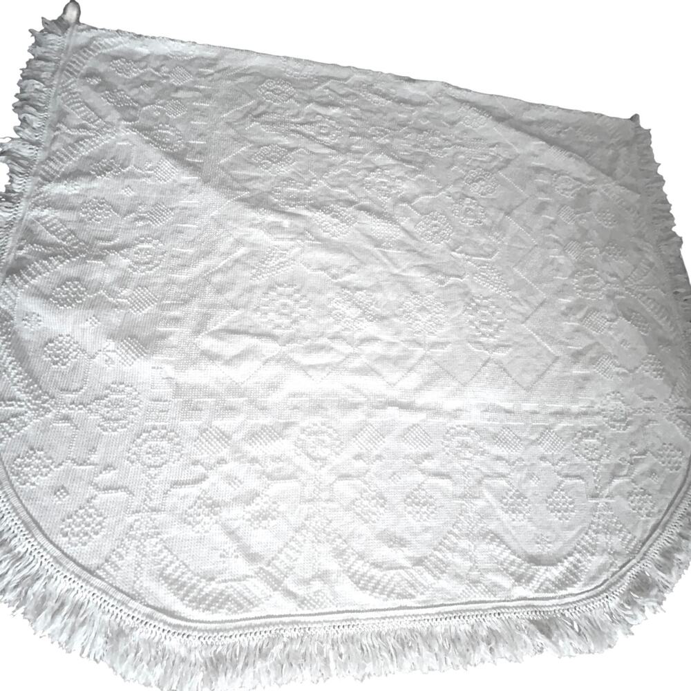 Bates Queen Elizabeth Bedspread Antique White 100% Cotton 106x79 Fringe Full